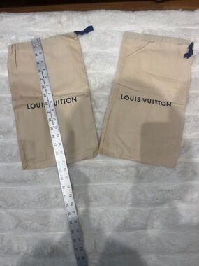 Louis Vuitton Beige Dust Bag with Navy Drawcord